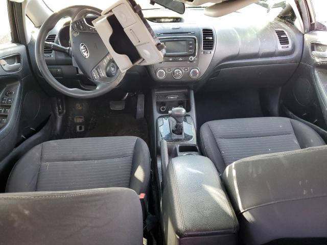 Photo 8 from auction – 2017 KIA FORTE LX with VIN 3KPFL4A77HE066133