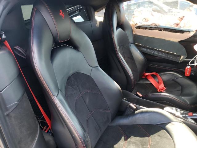 Photo 10 from auction – 2018 FERRARI 488 GTB with VIN ZFF79ALA6J0231860