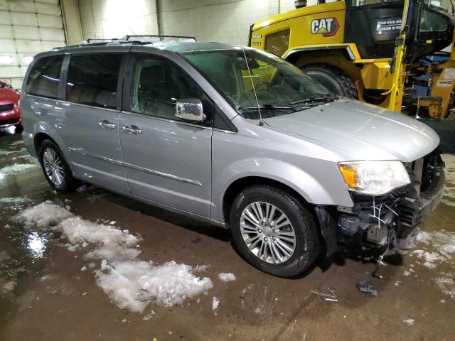 Photo 4 from auction – 2014 CHRYSLER TOWN & COU with VIN 2C4RC1CG4ER175149