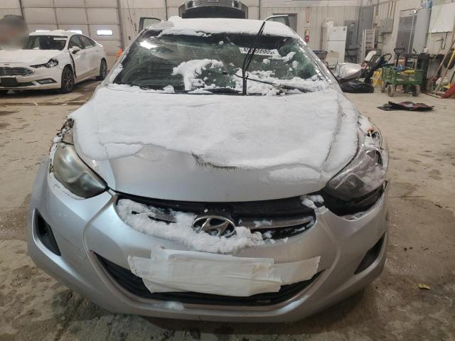 Photo 5 from auction – 2011 HYUNDAI ELANTRA 4D with VIN 5NPDH4AE7BH022708
