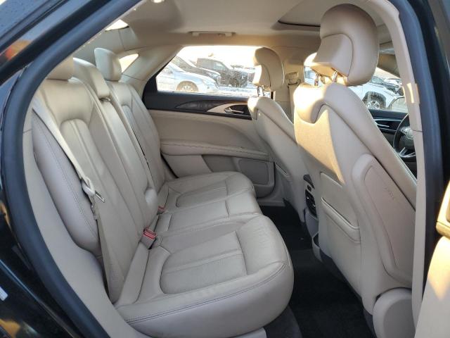 Photo 10 from auction – 2017 LINCOLN MKZ RESERV with VIN 3LN6L5F91HR663542