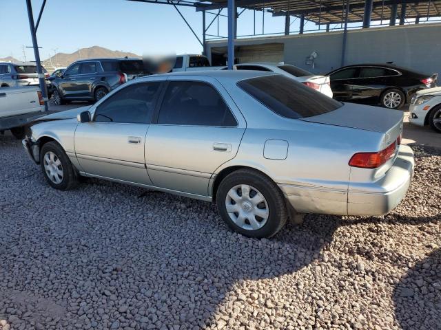 Photo 2 from auction – 2000 TOYOTA CAMRY CE with VIN JT2BG22K2Y0495952