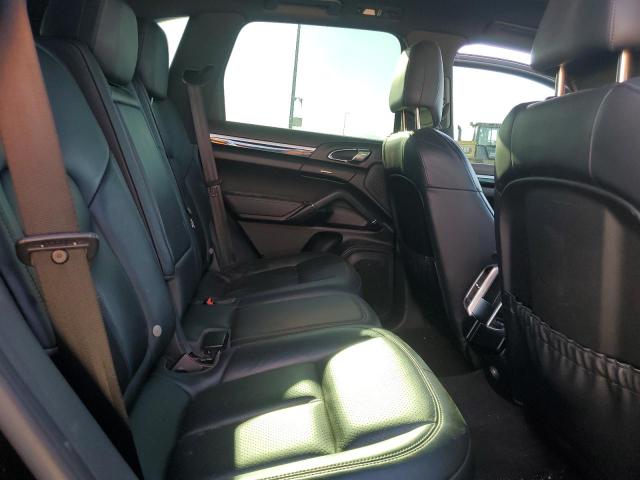 Photo 11 from auction – 2016 PORSCHE CAYENNE with VIN WP1AA2A20GLA05090