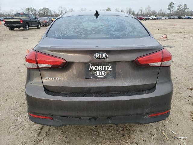 Photo 6 from auction – 2018 KIA FORTE LX with VIN 3KPFK4A70JE185103