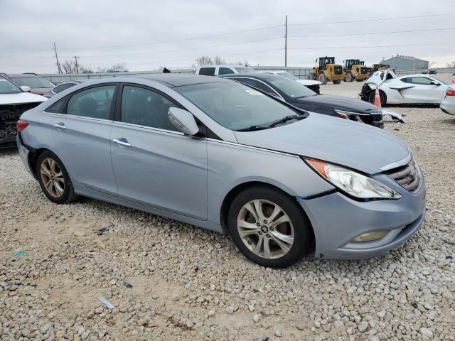Photo 4 from auction – 2012 HYUNDAI SONATA SE with VIN 5NPEC4AC5CH377864