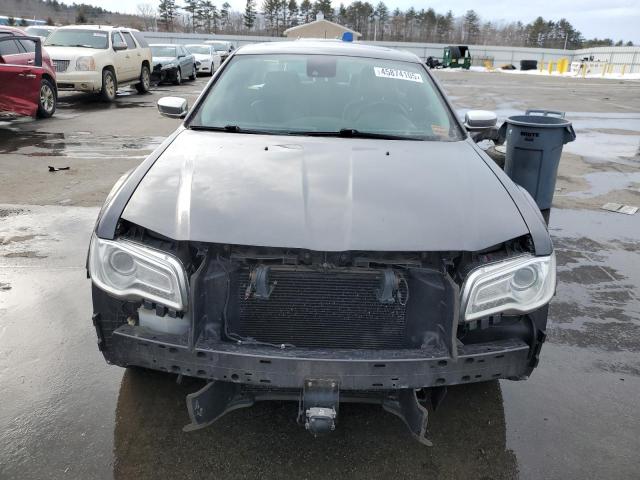 Photo 5 from auction – 2018 CHRYSLER 300 LIMITE with VIN 2C3CCAKG6JH302222