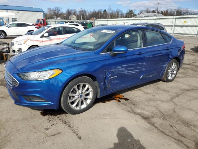 FORD FUSION SE 2017 with VIN 3FA6P0LU2HR315582 - Photo from auction