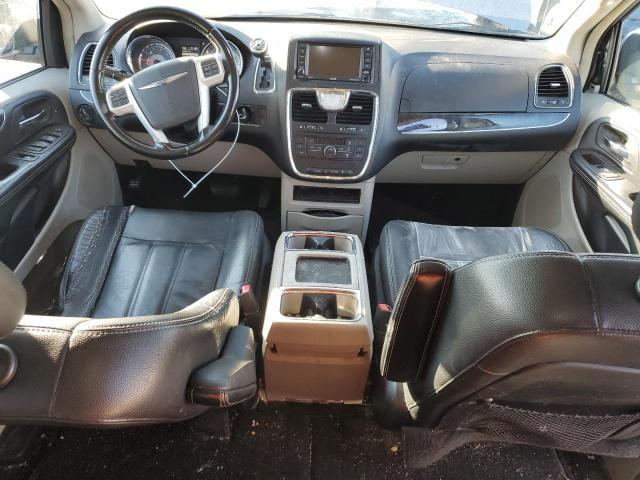 Photo 8 from auction – 2014 CHRYSLER TOWN & COU with VIN 2C4RC1BG2ER449210