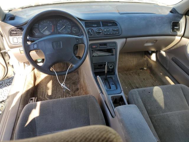 Photo 8 from auction – 1994 HONDA ACCORD EX with VIN JHMCD5654RC064683