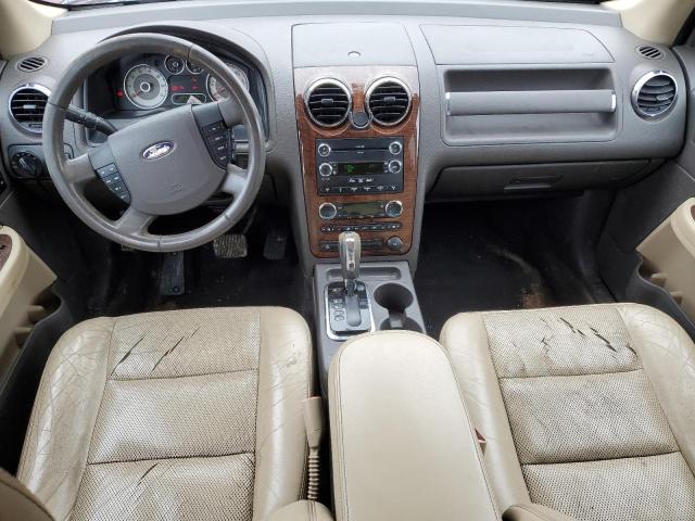 Photo 8 from auction – 2008 FORD TAURUS X L with VIN 1FMDK06W28GA10230