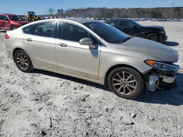Photo 4 from auction – 2017 FORD FUSION SE with VIN 3FA6P0HD1HR332513
