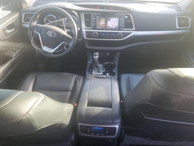 صورة رقم 8 من المزاد - 2018 TOYOTA HIGHLANDER مع VIN 5TDJZRFH1JS495223