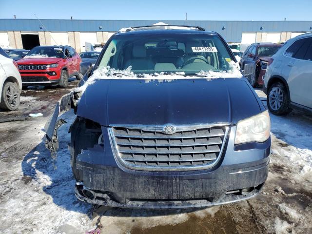 Photo 5 from auction – 2009 CHRYSLER TOWN & COU with VIN 2A8HR54149R640930