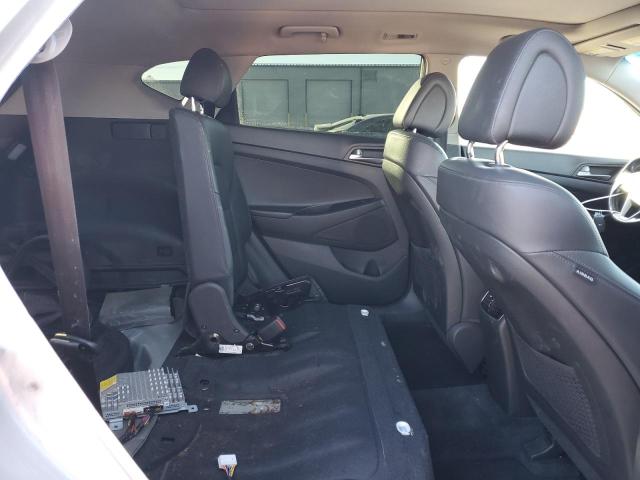 Photo 11 from auction – 2016 HYUNDAI TUCSON LIM with VIN KM8J33A23GU053741