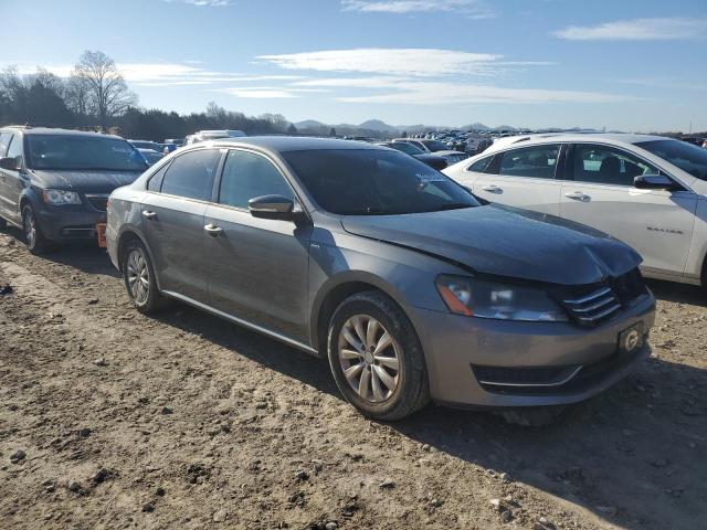 Photo 4 from auction – 2014 VOLKSWAGEN PASSAT S with VIN 1VWAS7A31EC094070