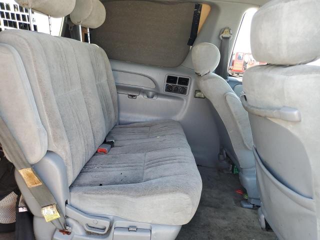 Photo 11 from auction – 2000 TOYOTA SIENNA CE with VIN 4T3GF19C4YU278505