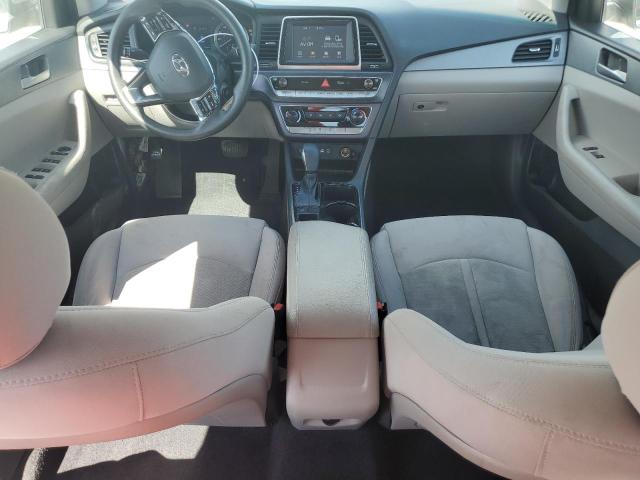 Photo 8 from auction – 2018 HYUNDAI SONATA SE with VIN 5NPE24AF2JH703467