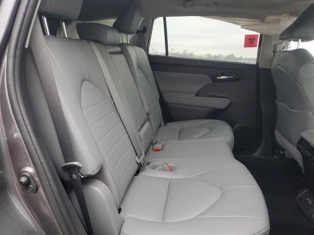 Photo 11 from auction – 2022 TOYOTA HIGHLANDER with VIN 5TDGBRCH7NS541243