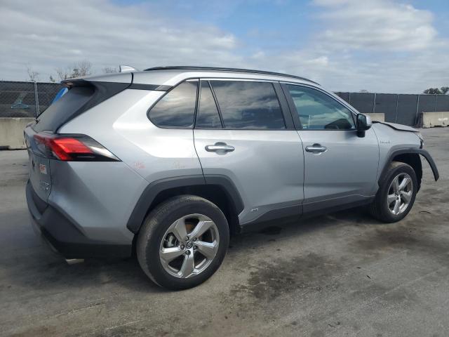 Photo 3 from auction – 2019 TOYOTA RAV4 LIMIT with VIN 2T3DWRFV3KW043382
