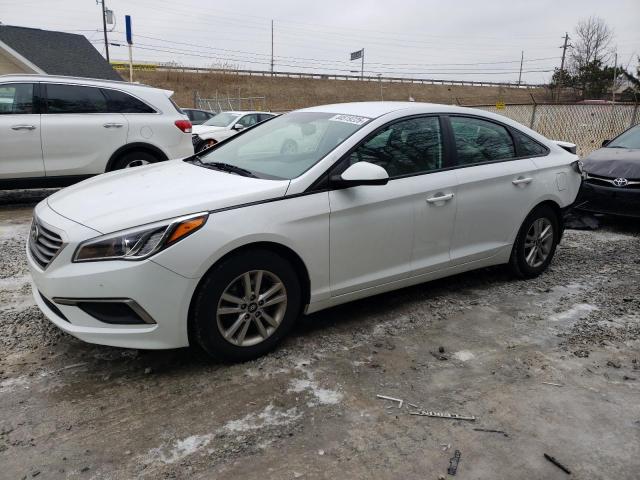 HYUNDAI SONATA SE 2017 with VIN 5NPE24AF4HH460786 - Photo from auction
