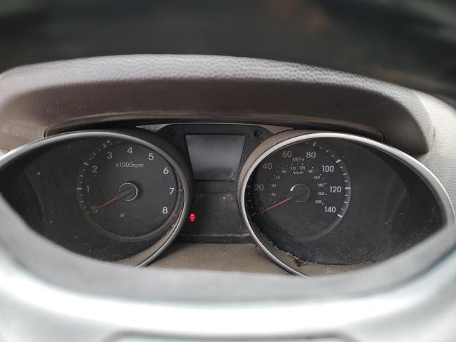 Photo 9 from auction – 2011 HYUNDAI TUCSON GLS with VIN KM8JU3AC3BU307141