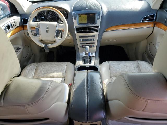 Photo 8 from auction – 2010 LINCOLN MKT with VIN 2LMHJ5AT7ABJ28113