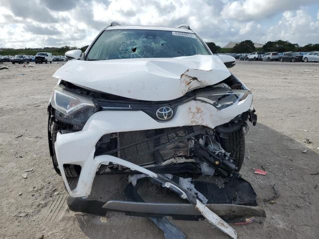 Photo 5 from auction – 2017 TOYOTA RAV4 XLE with VIN 2T3RFREV0HW550689
