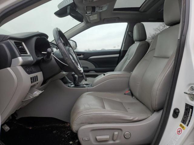 Photo 7 from auction – 2017 TOYOTA HIGHLANDER with VIN 5TDJZRFH7HS517400