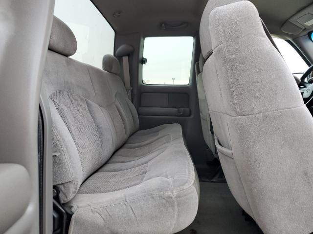 Photo 10 from auction – 2000 CHEVROLET SILVERADO with VIN 1GCEC19T2YZ116405