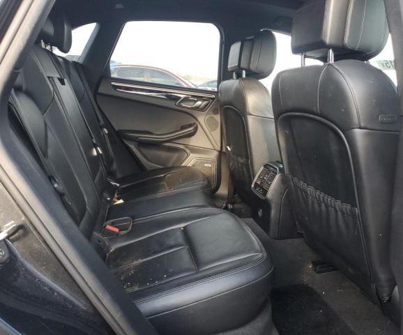 Photo 11 from auction – 2018 PORSCHE MACAN with VIN WP1AA2A53JLB02687