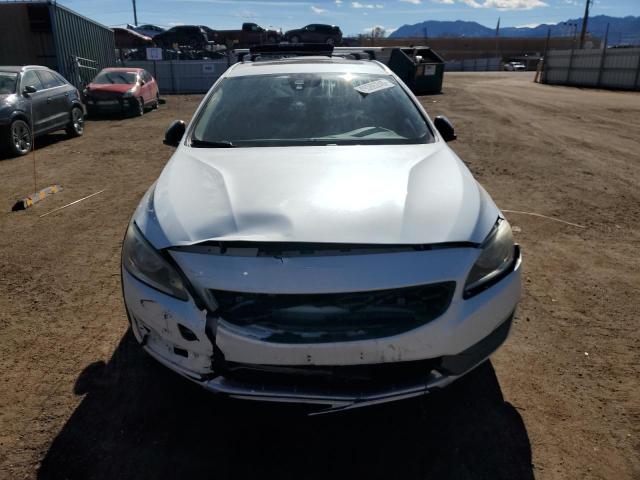 Photo 5 from auction – 2015 VOLVO V60 CROSS with VIN YV4612HK8F1001096