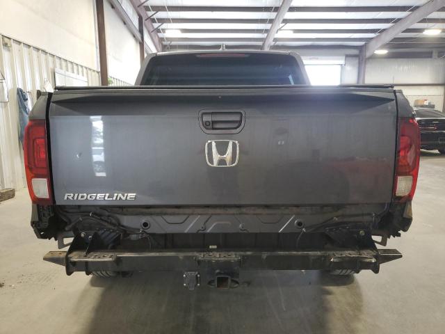 Photo 6 from auction – 2017 HONDA RIDGELINE with VIN 5FPYK2F67HB002868