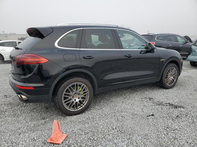 Photo 3 from auction – 2016 PORSCHE CAYENNE SE with VIN WP1AE2A25GLA64558