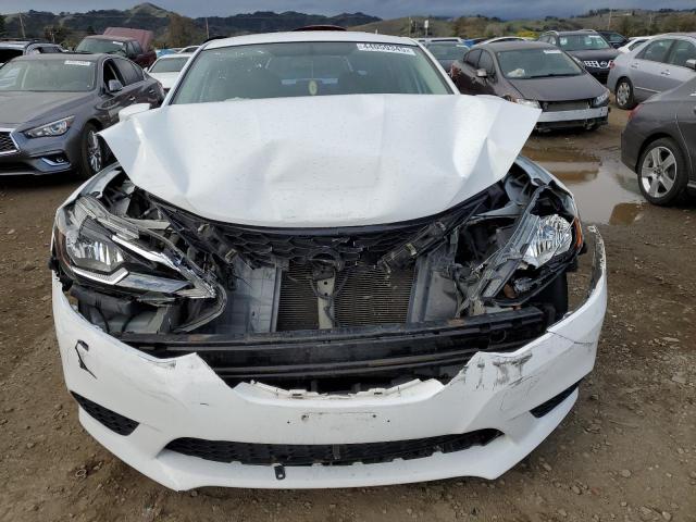 Photo 5 from auction – 2016 NISSAN SENTRA S with VIN 3N1AB7AP1GY329697