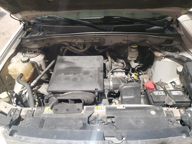 Photo 12 from auction – 2010 FORD ESCAPE LIM with VIN 1FMCU9EG3AKD17574