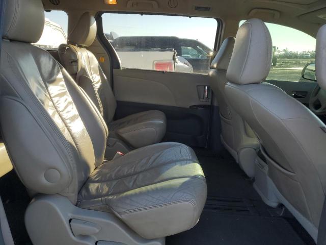 Photo 11 from auction – 2011 TOYOTA SIENNA XLE with VIN 5TDYK3DC4BS064187