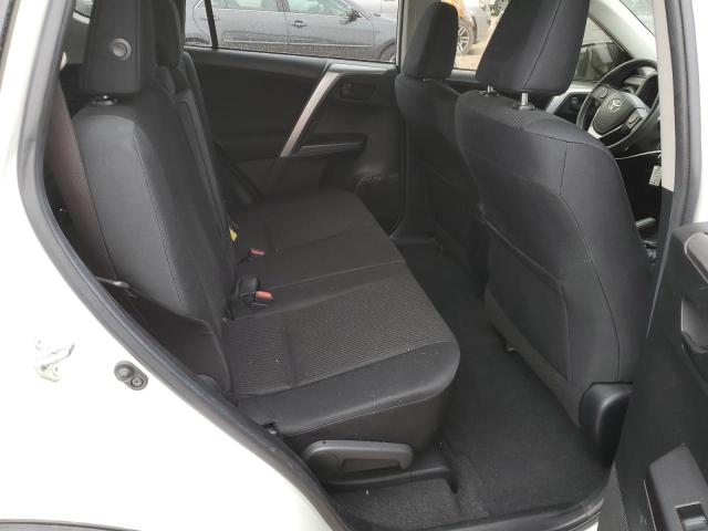 Photo 11 from auction – 2016 TOYOTA RAV4 LE with VIN JTMZFREVXGJ066543