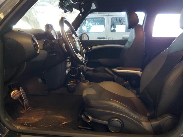 Photo 7 from auction – 2010 MINI COOPER S with VIN WMWMF7C56ATZ73929