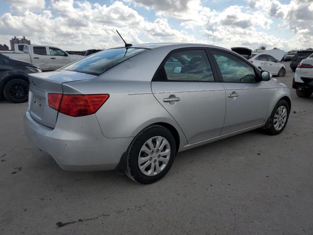 Photo 3 from auction – 2013 KIA FORTE LX with VIN KNAFT4A28D5646272