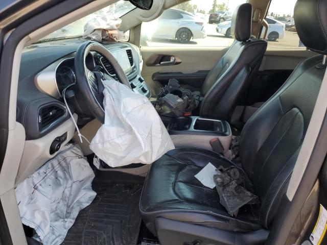 Photo 7 from auction – 2018 CHRYSLER PACIFICA H with VIN 2C4RC1N70JR213452