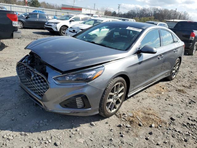 HYUNDAI SONATA LIM 2019 with VIN 5NPE34AB3KH796642 - Photo from auction