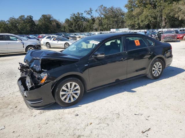 VOLKSWAGEN PASSAT S 2015 with VIN 1VWAT7A35FC037112 - Photo from auction