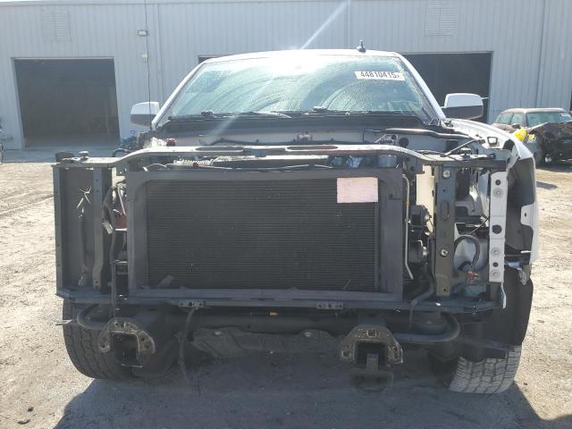 Photo 5 from auction – 2017 CHEVROLET SILVERADO with VIN 1GCRCREC6HZ332571