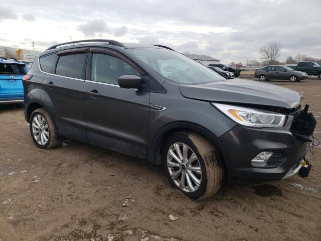 Photo 4 from auction – 2019 FORD ESCAPE SEL with VIN 1FMCU9HD4KUA61954