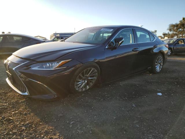 LEXUS ES 300H 2019 with VIN 58AB21B19KU003896 - Photo from auction