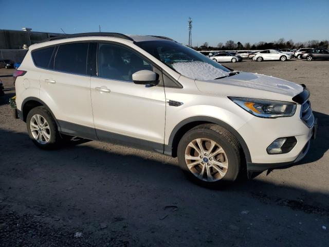Photo 4 from auction – 2017 FORD ESCAPE SE with VIN 1FMCU9GD3HUA36649