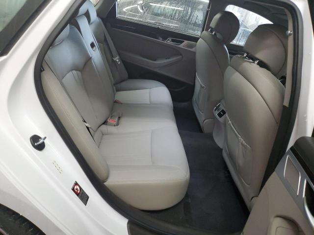 Photo 10 from auction – 2018 GENESIS G80 BASE with VIN KMHGN4JE4JU228347