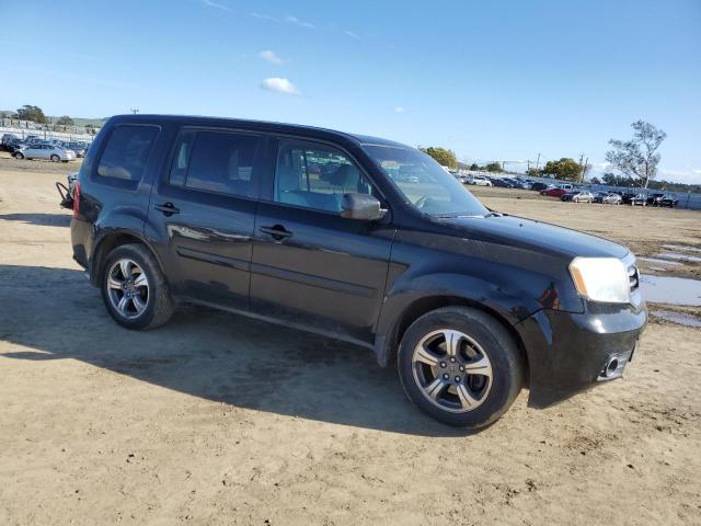 Снимка 4 от търг – 2015 HONDA PILOT SE с VIN 5FNYF4H30FB061852