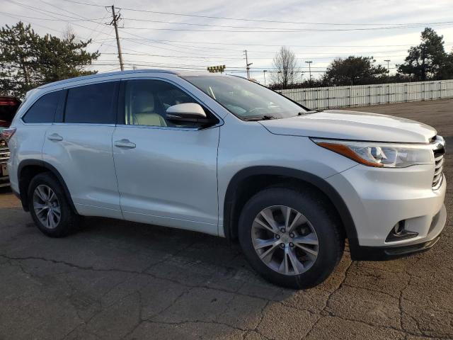 صورة رقم 4 من المزاد - 2015 TOYOTA HIGHLANDER مع VIN 5TDJKRFH1FS112960
