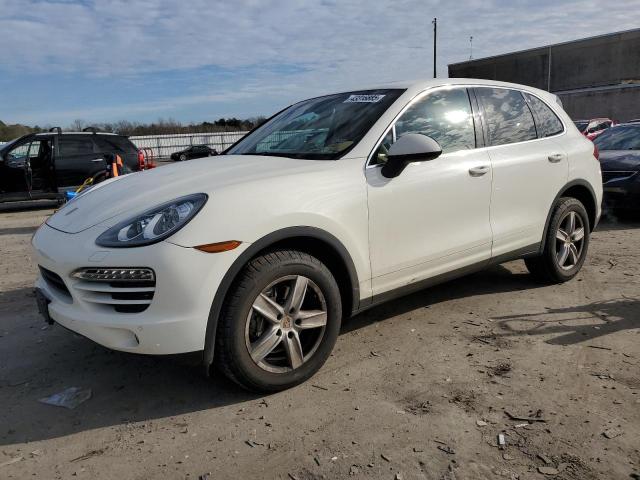 PORSCHE CAYENNE 2011 with VIN WP1AA2A20BLA05552 - Photo from auction